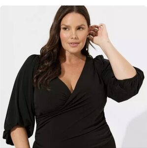 NWT Torrid Studio Knit Surplice Long Sleeve Bodysuit Size 1X